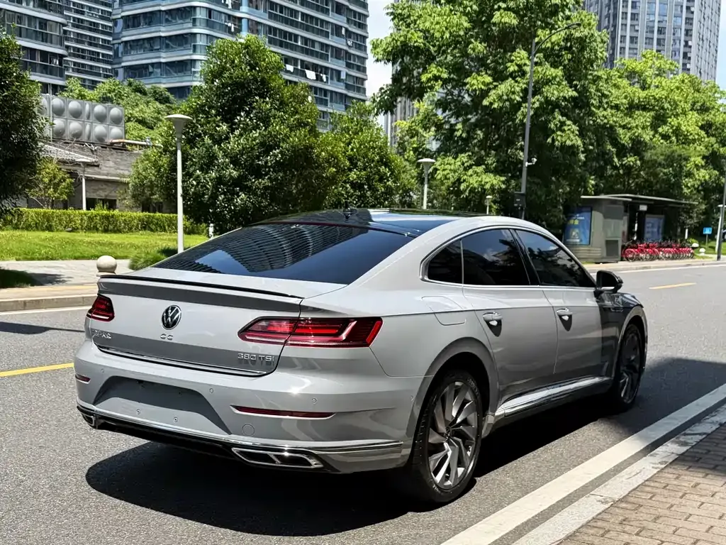 Volkswagen CC — фото 5