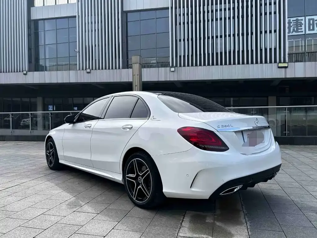 Mercedes-Benz C-Class — фото 2