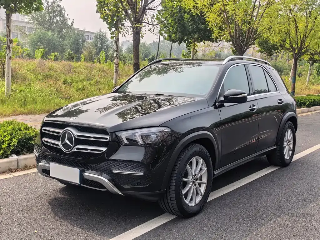 Mercedes-Benz GLE (Import) — фото 1
