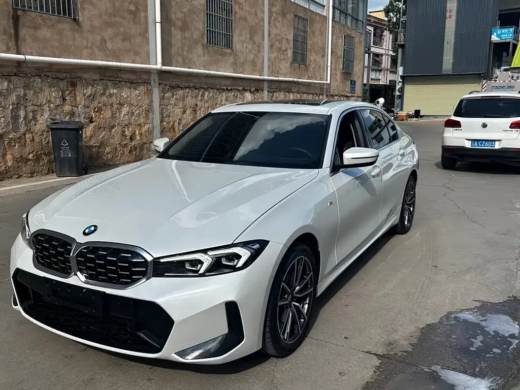BMW 3 Series — фото 1