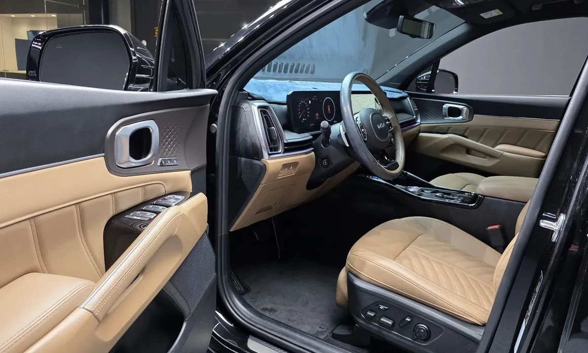 Kia Sorento — фото 6