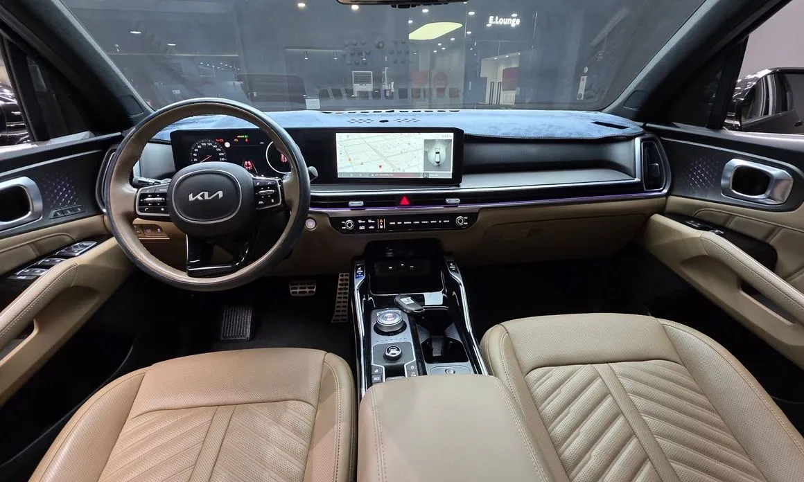 Kia Sorento — фото 10