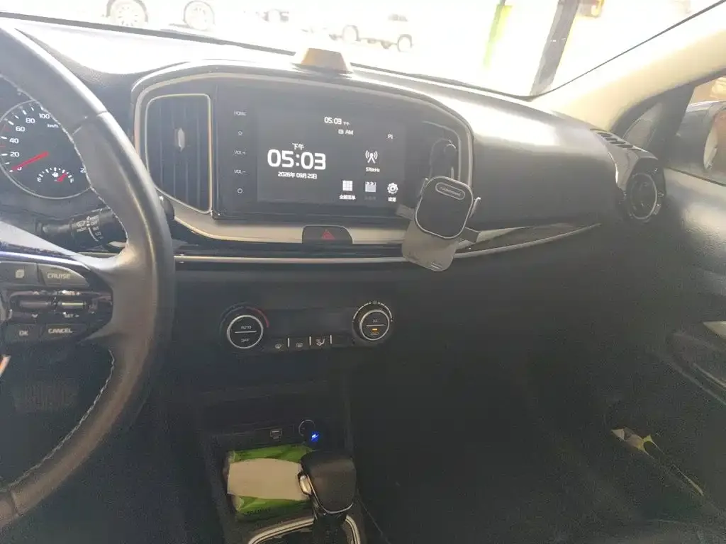 Kia KX1 — фото 2