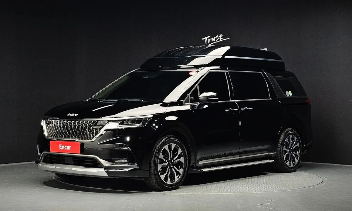 Kia Carnival — фото 1