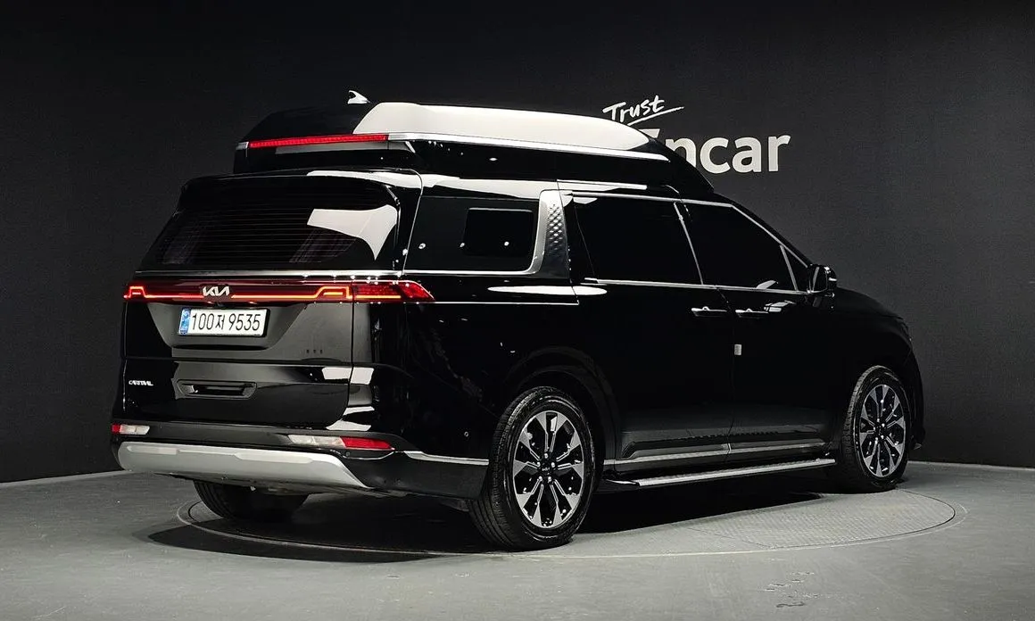 Kia Carnival — фото 6