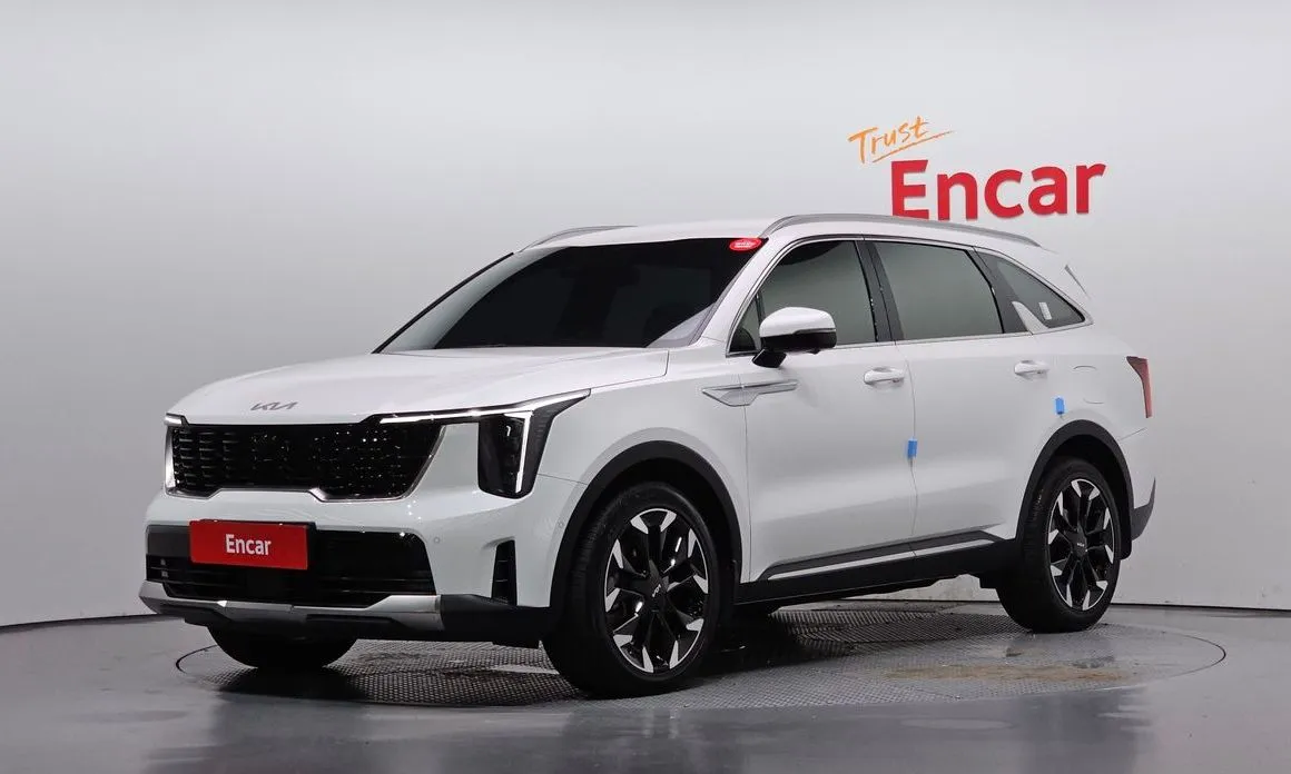 Kia Sorento — фото 1