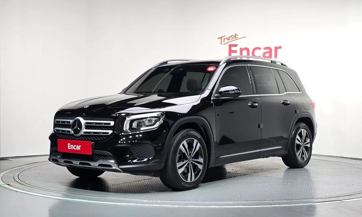 Mercedes-Benz GLB-Class — фото 1