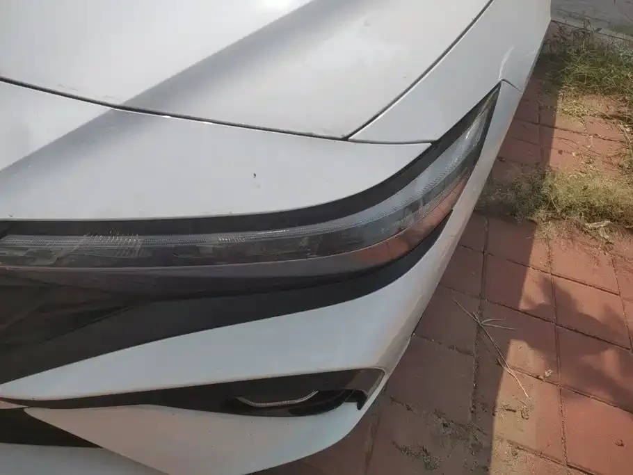 Hyundai Elantra — фото 10