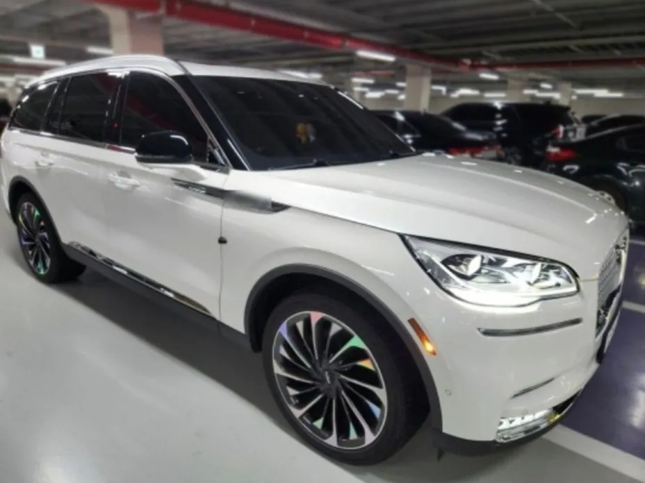 Lincoln Aviator — фото 1