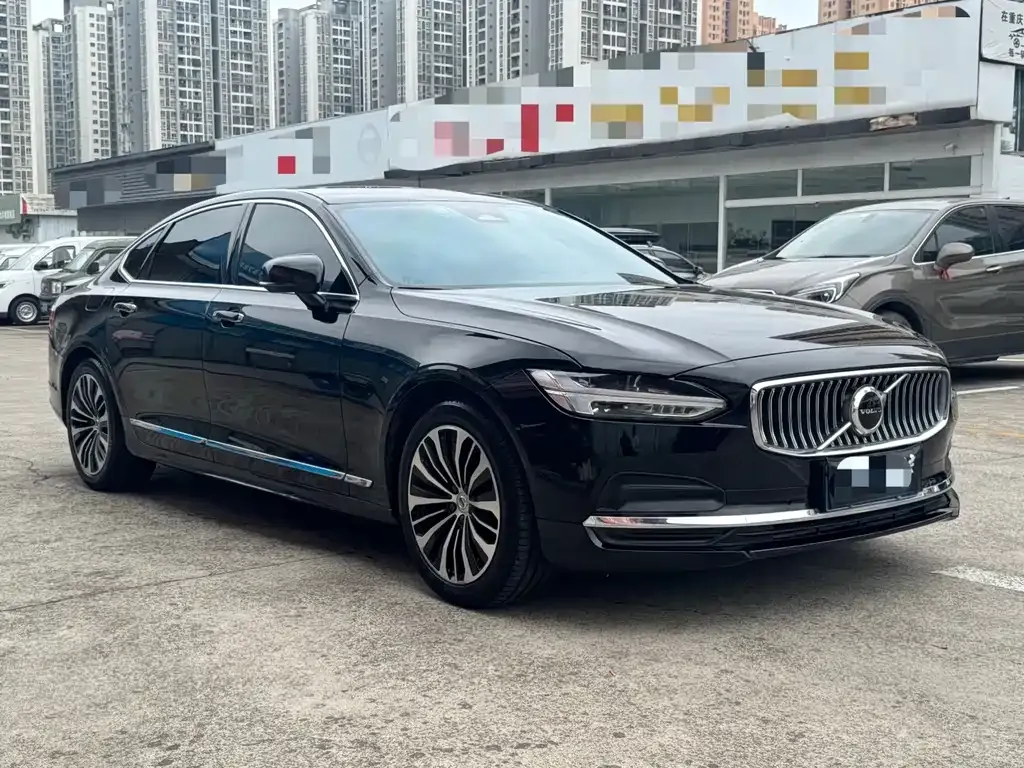 Volvo S90 — фото 7