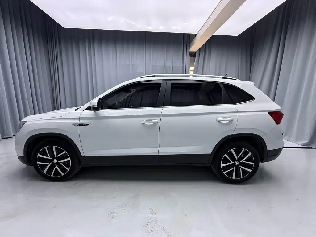 Skoda Kamiq — фото 2