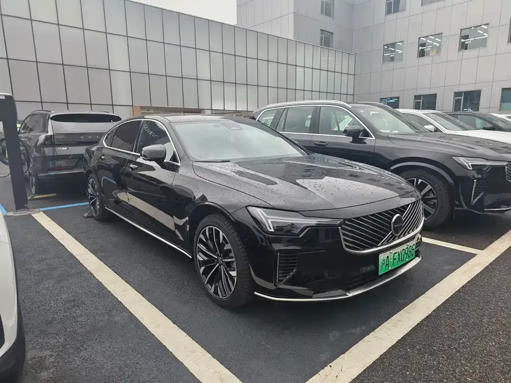 Volvo S90 PHEV — фото 10