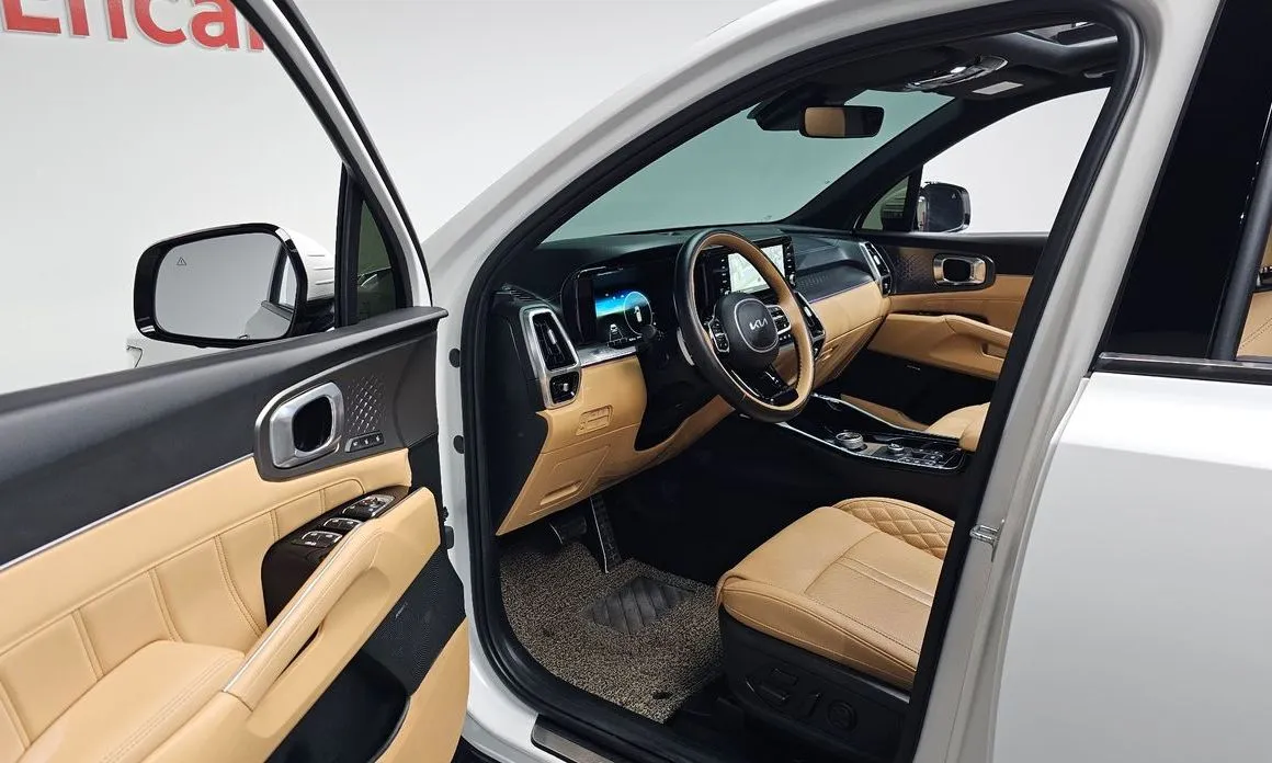 Kia Sorento — фото 6