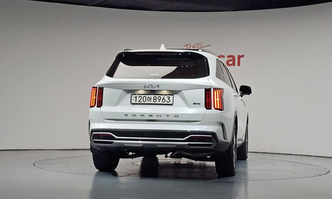 Kia Sorento — фото 3