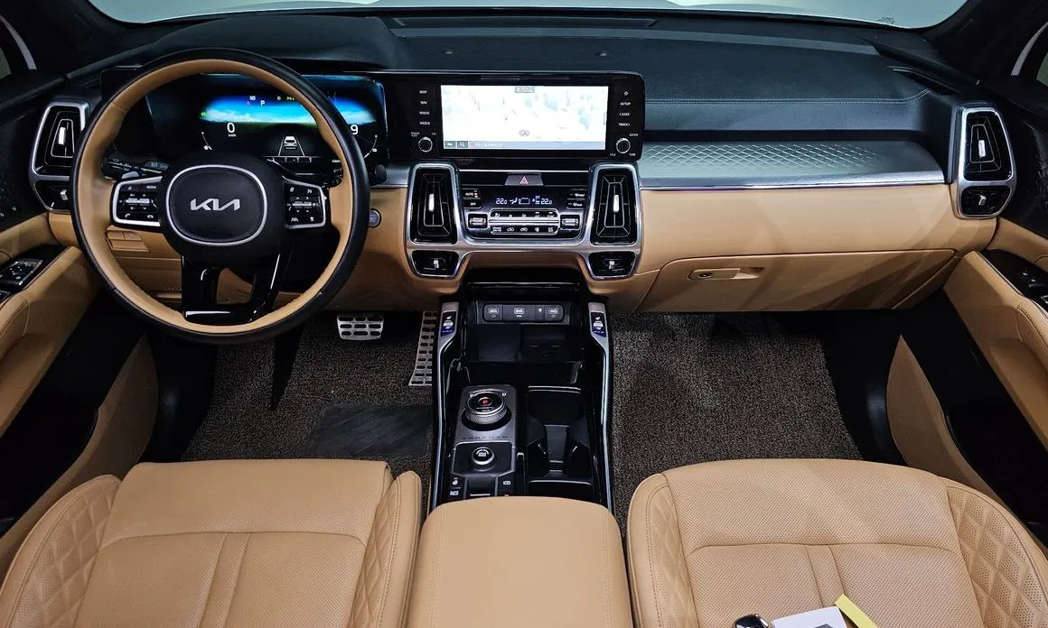 Kia Sorento — фото 10
