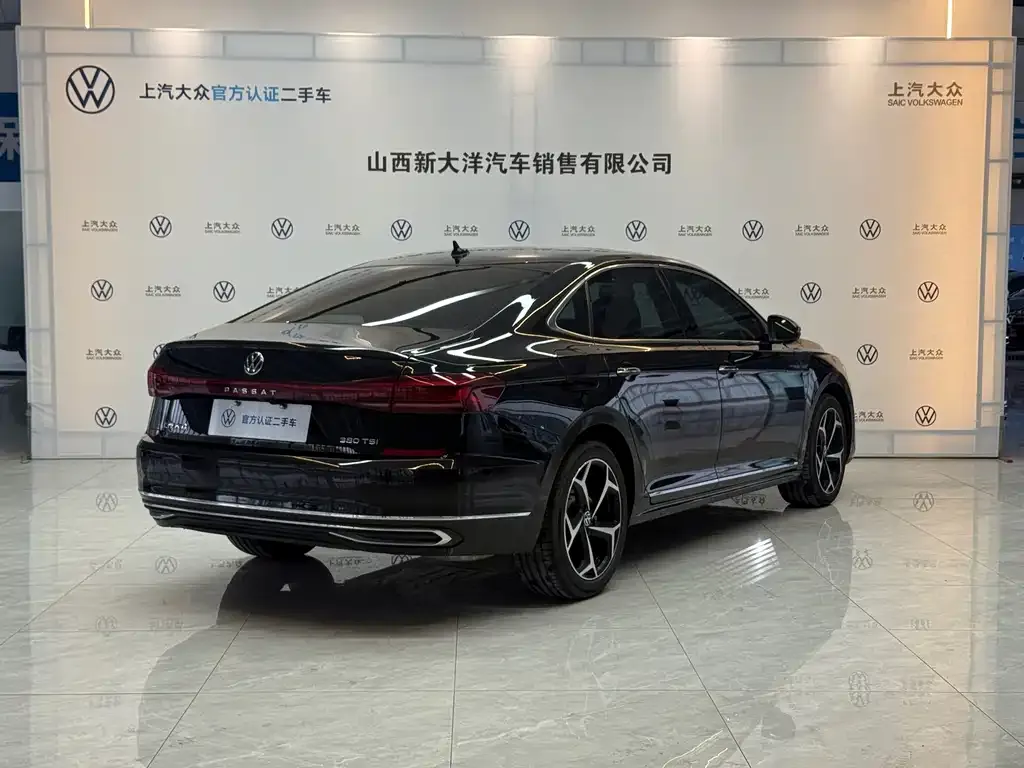 Volkswagen Passat — фото 7