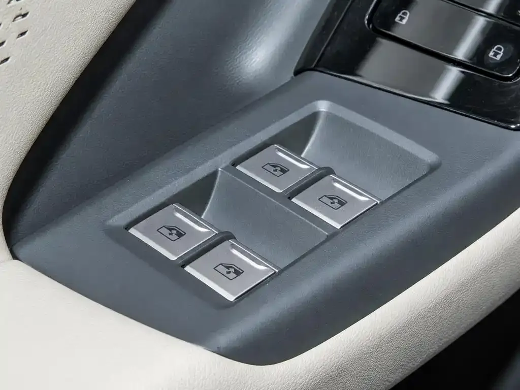 Audi Q6L e-tron — фото 7