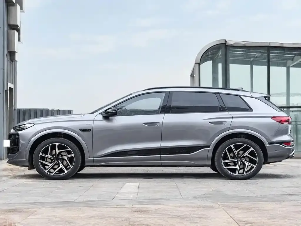 Audi Q6L e-tron — фото 10