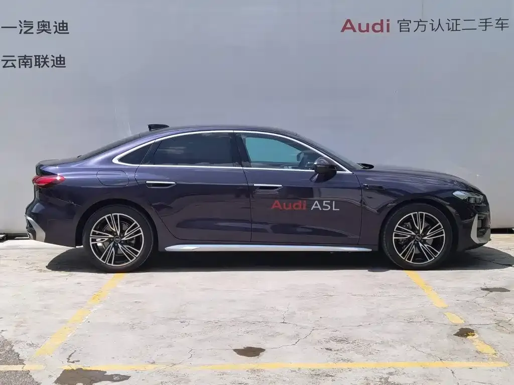 Audi A5L — фото 5