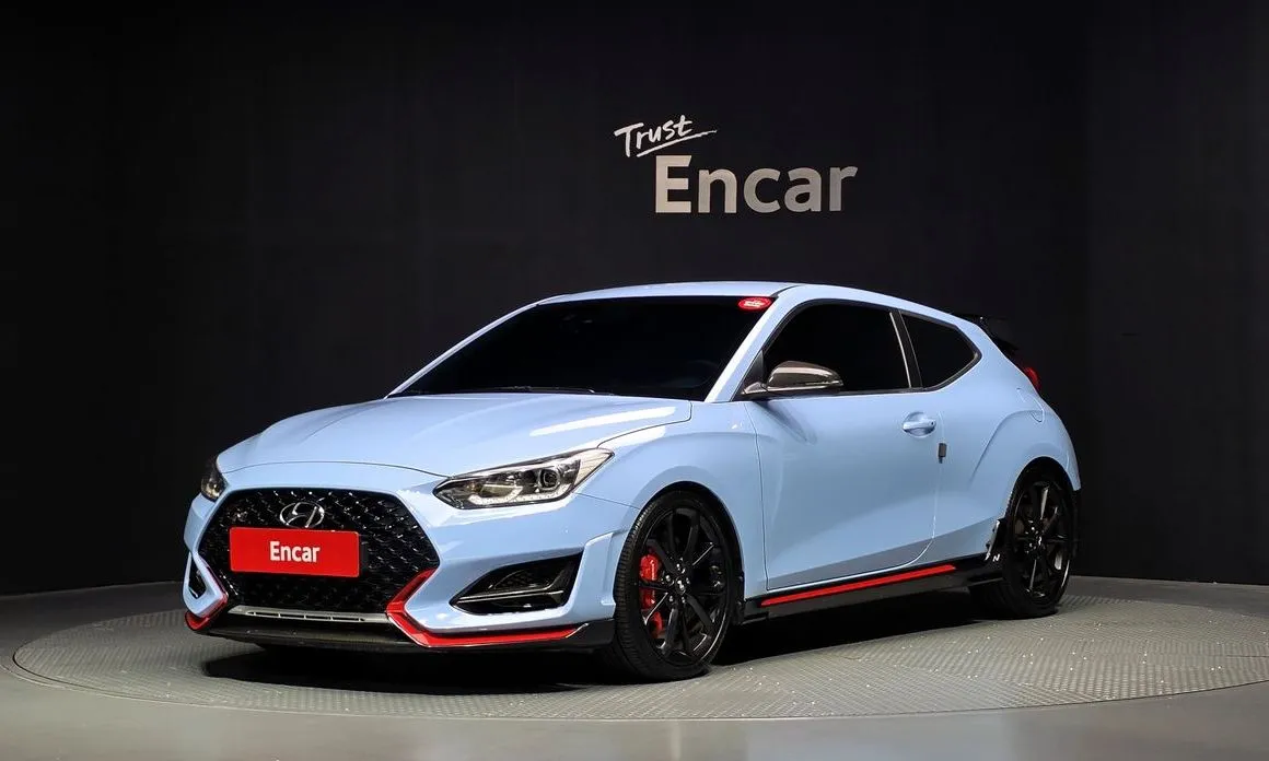 Hyundai Veloster — фото 1