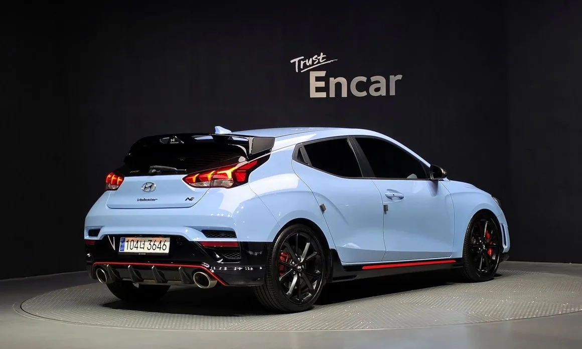 Hyundai Veloster — фото 7