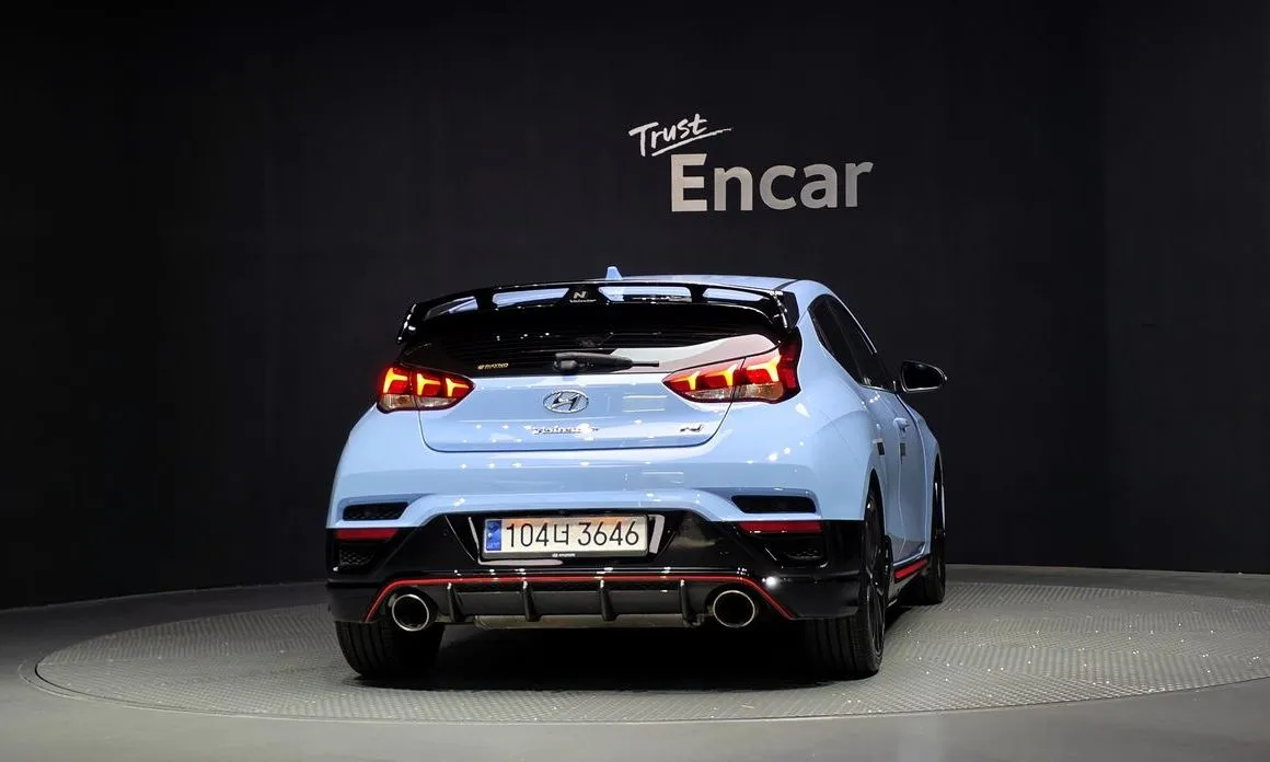 Hyundai Veloster — фото 3