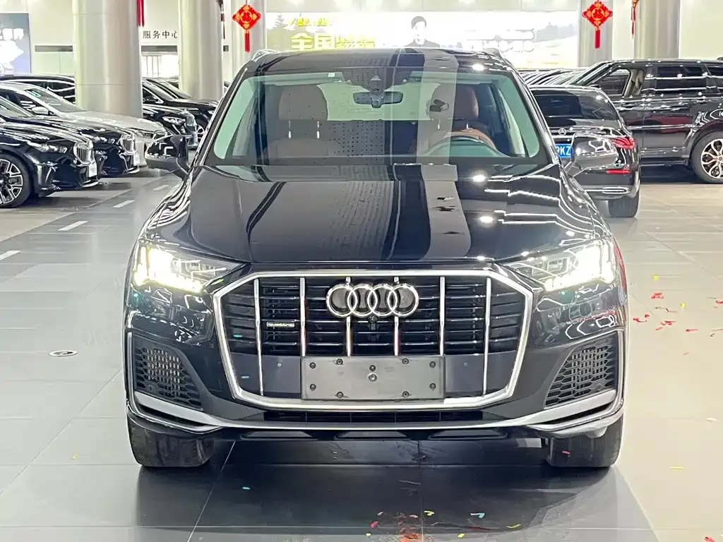 Audi Q7 — фото 5
