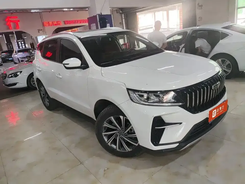 Geely Vision X6 — фото 8