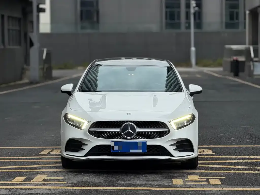 Mercedes-Benz A-Class — фото 6