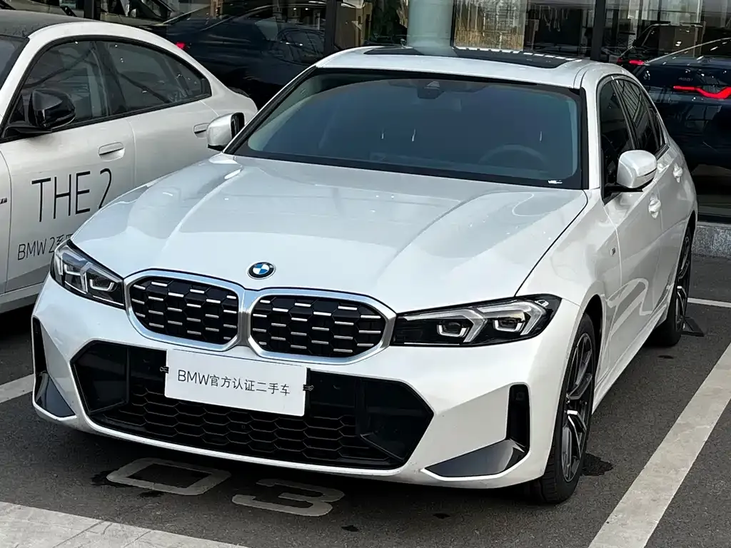 BMW 3 Series — фото 1