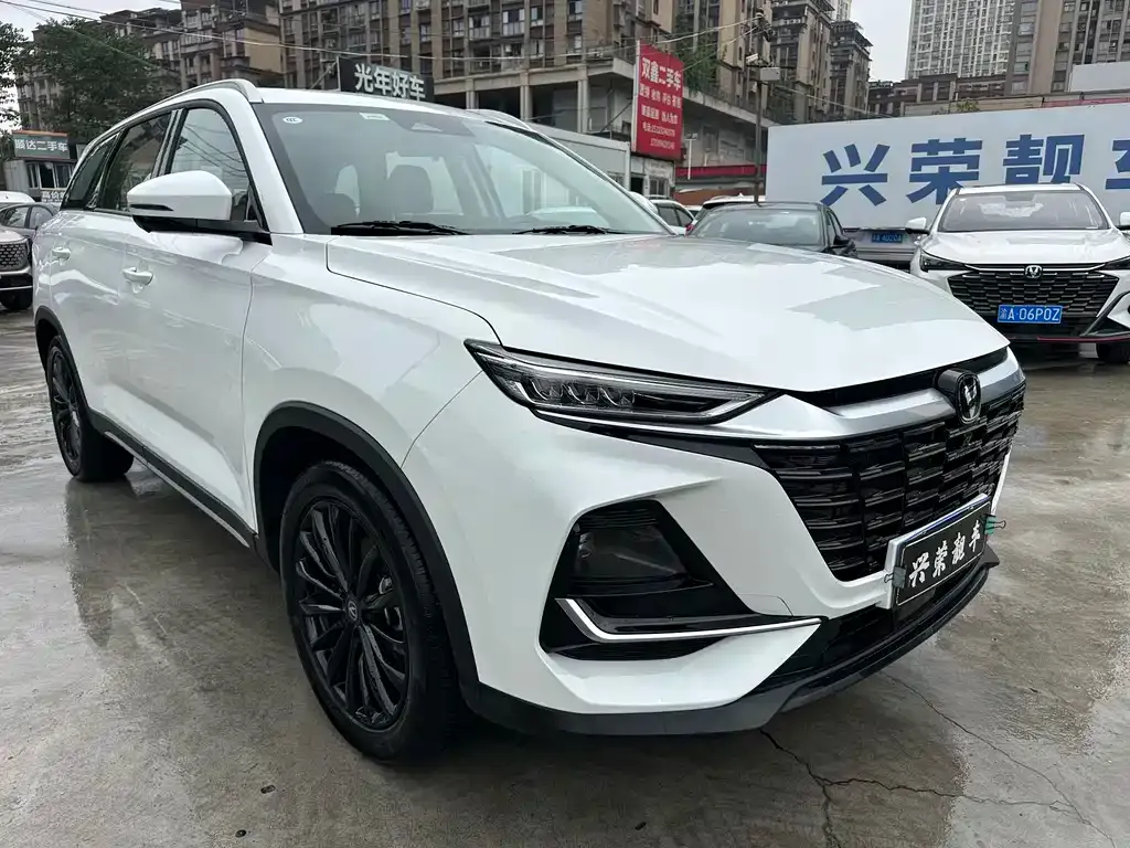 Changan CS75 — фото 3