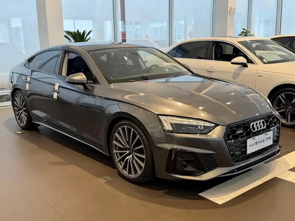 Audi A5 (Import) — фото 2