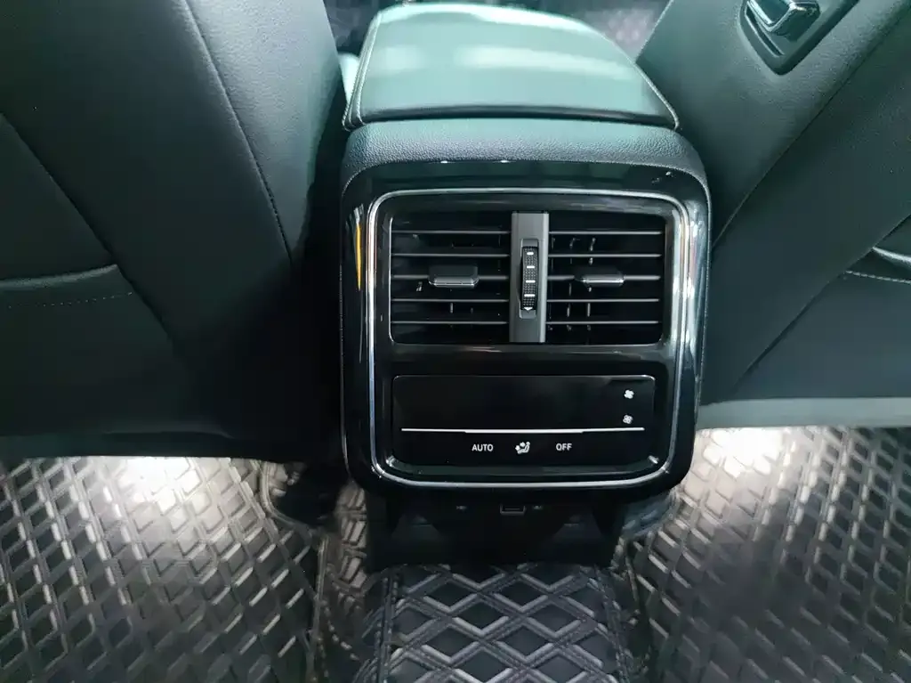 Volkswagen Passat — фото 2