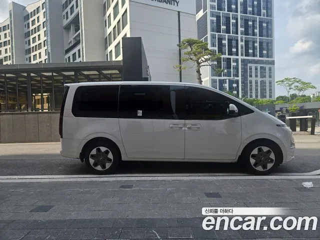 Hyundai Staria — фото 7