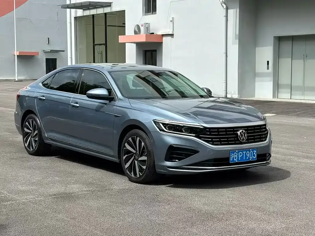 Volkswagen Passat — фото 3