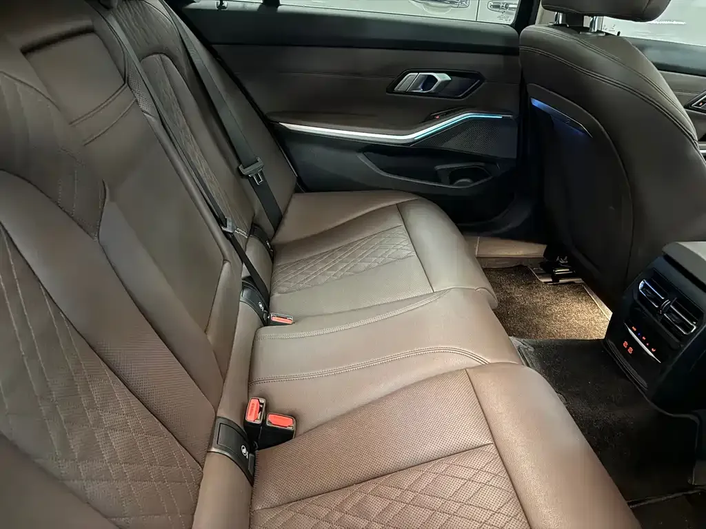BMW i3 — фото 10