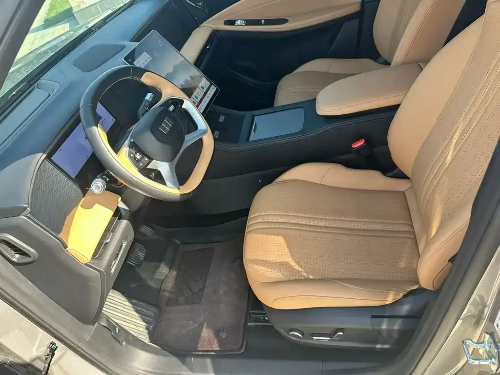 Geely Galaxy L7 — фото 8