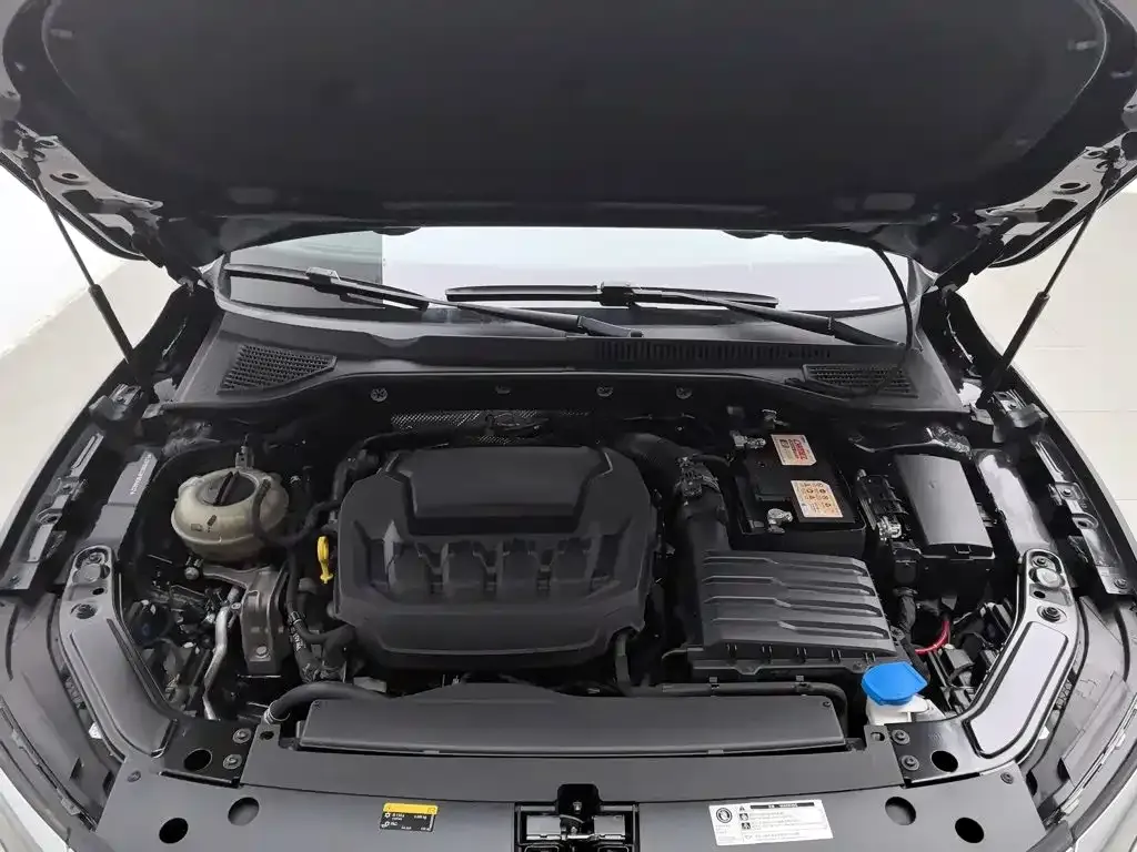 Volkswagen Passat — фото 6
