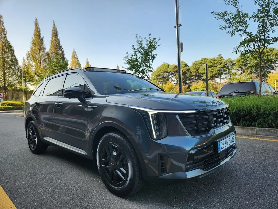 Kia Sorento — фото 1
