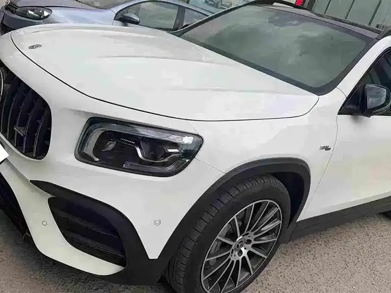 Mercedes-Benz GLB AMG — фото 2