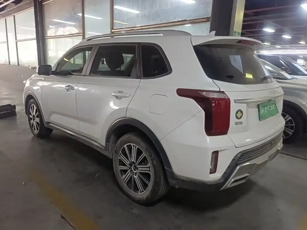 Kia Sportage — фото 9