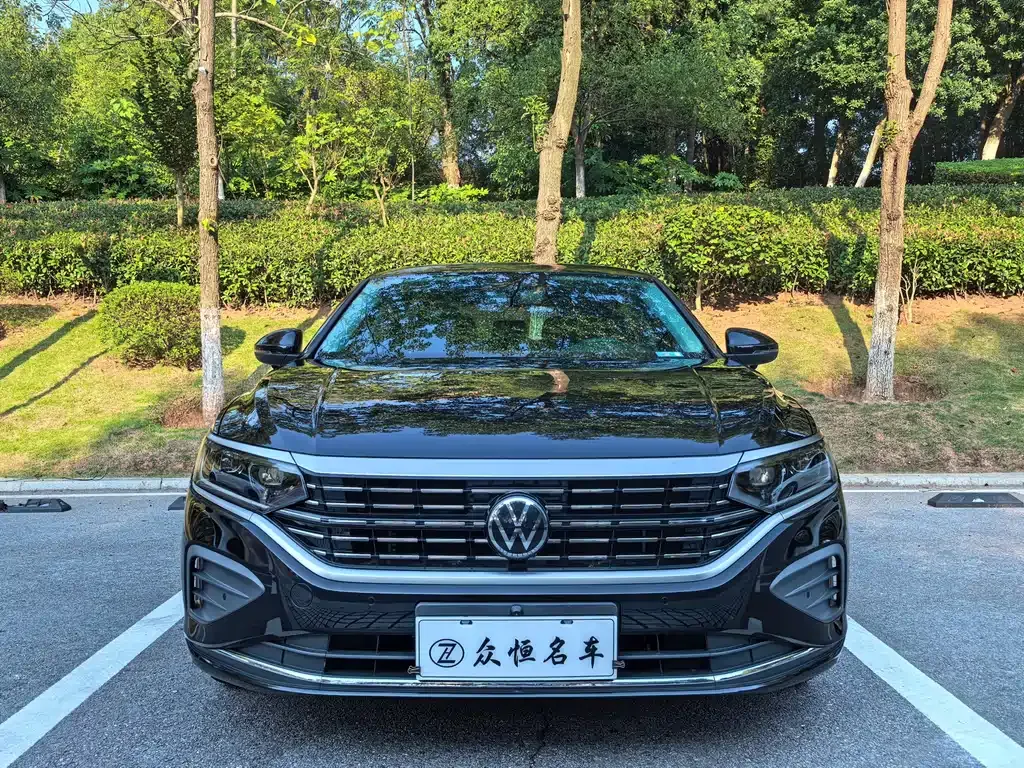 Volkswagen Passat — фото 10