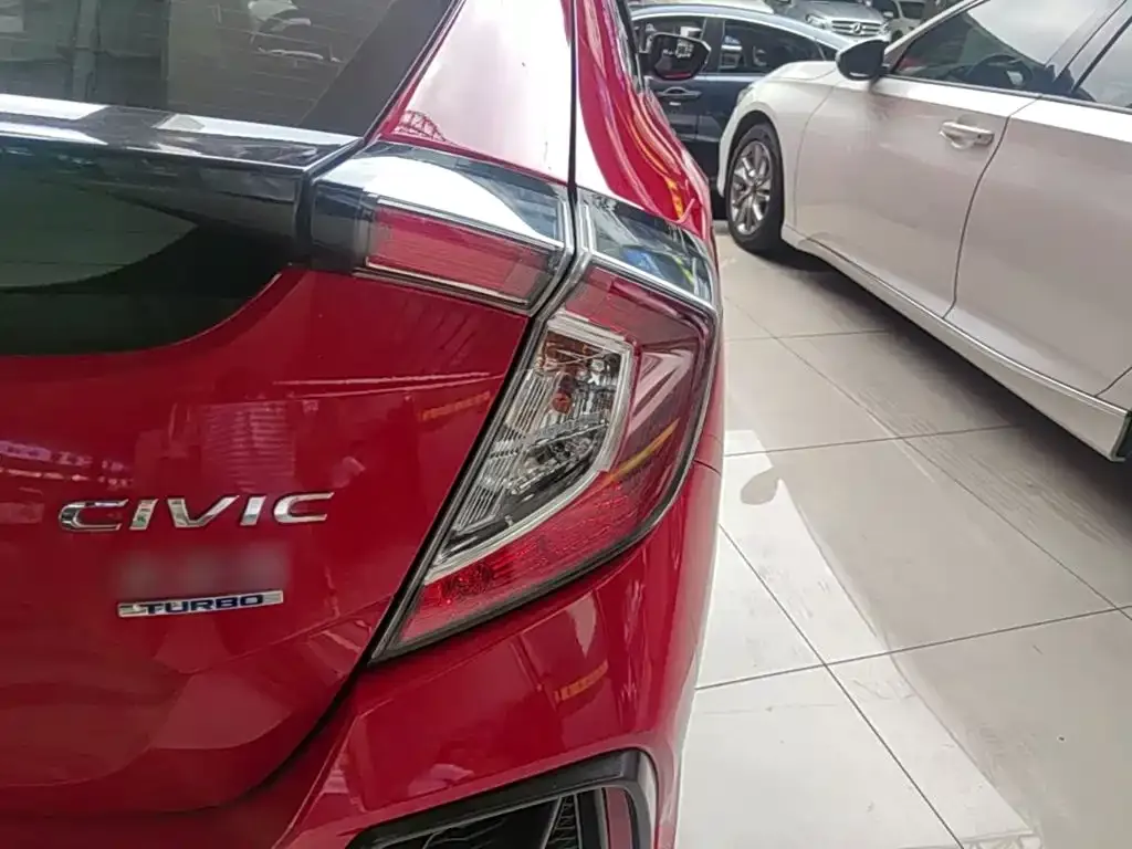 Honda Civic — фото 7