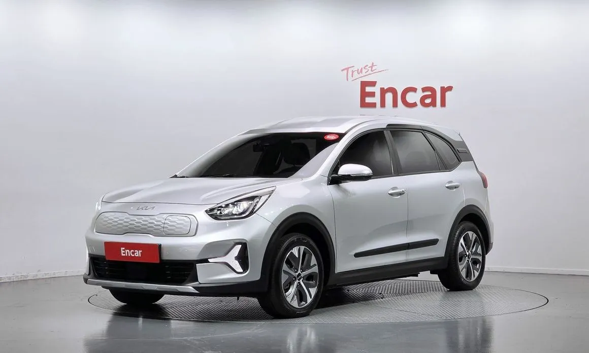 Kia Niro — фото 1