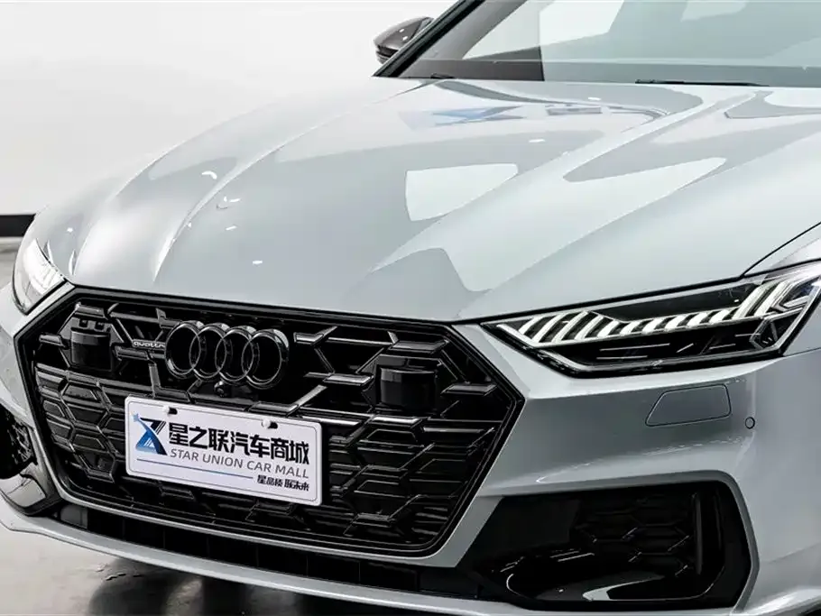 Audi A7L — фото 5