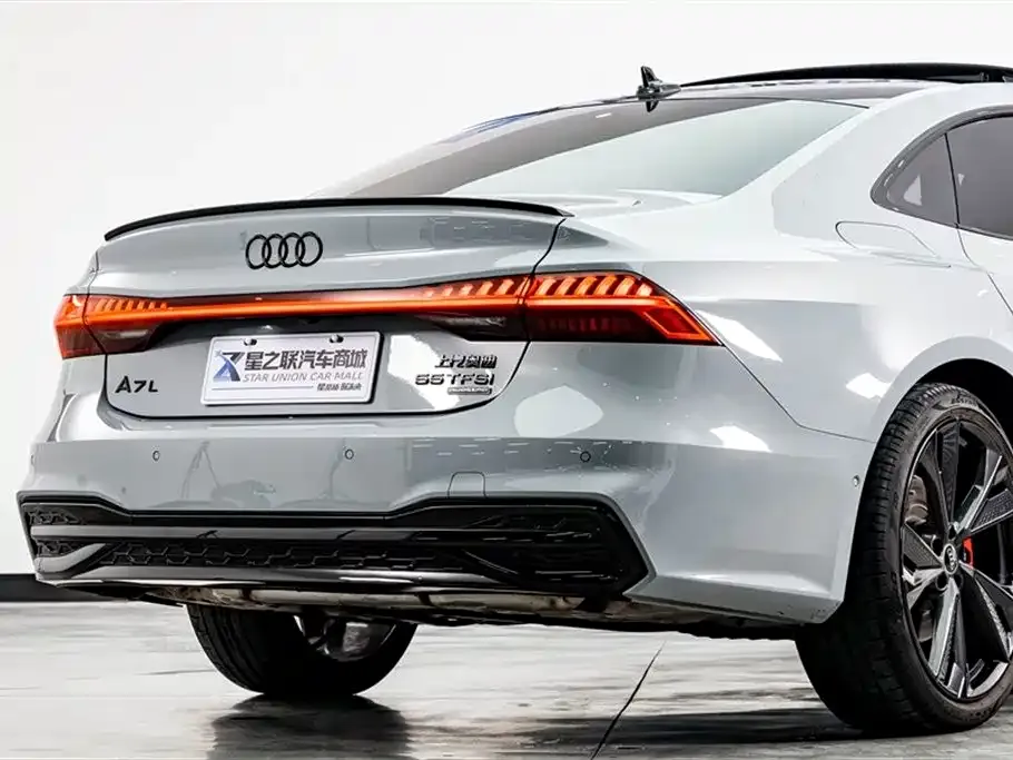 Audi A7L — фото 6