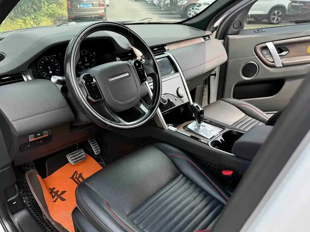 Land Rover Discovery Sport — фото 9