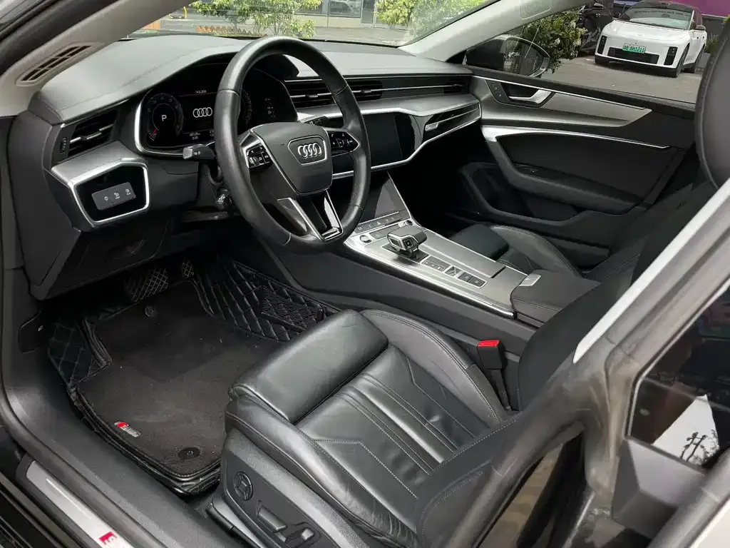 Audi A7 — фото 5