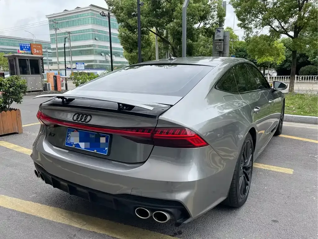 Audi A7 — фото 10
