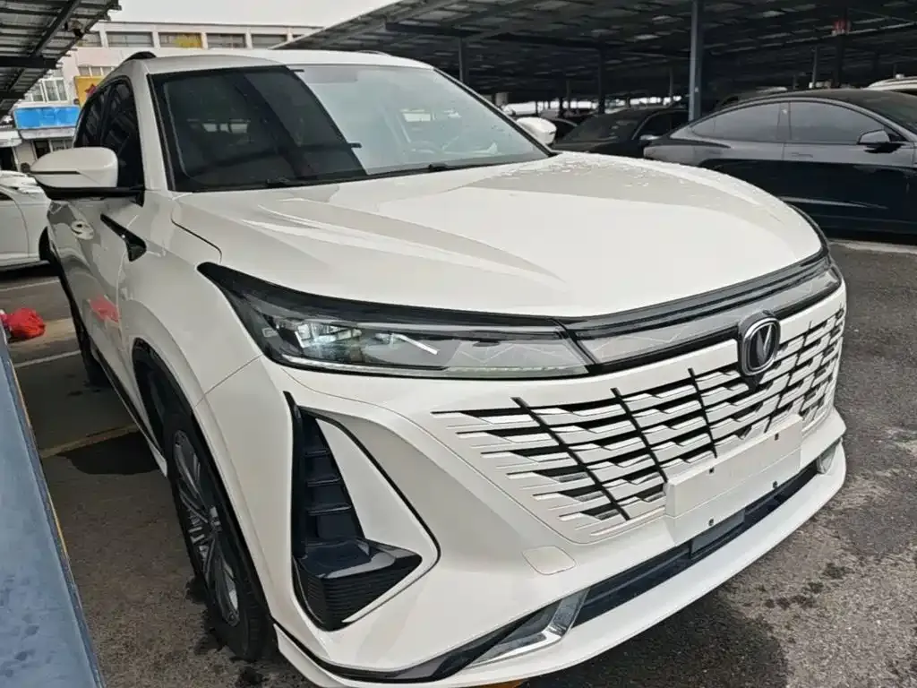 Changan CS75 PLUS — фото 9